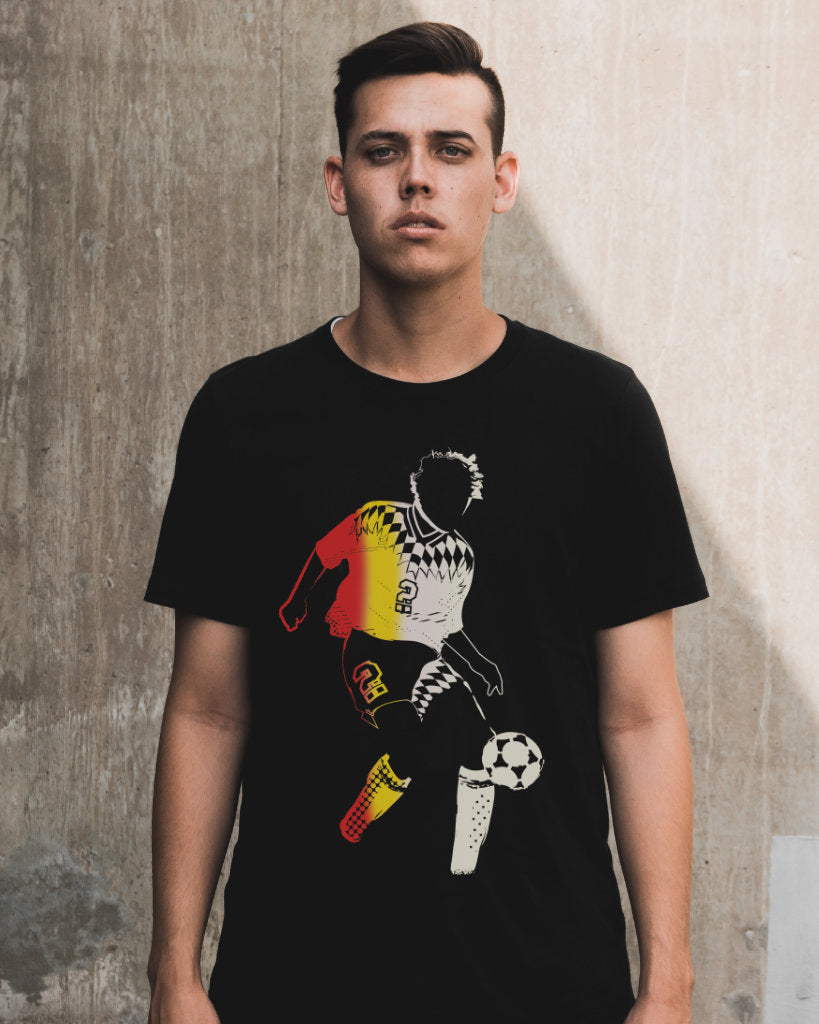 VINTAGE DEUTSCHER Soccer Stance T-Shirt